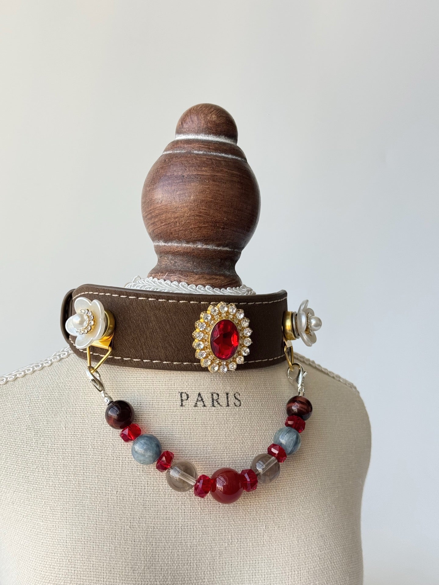 Red Agate Magnetic Charm Pet Collar Set
