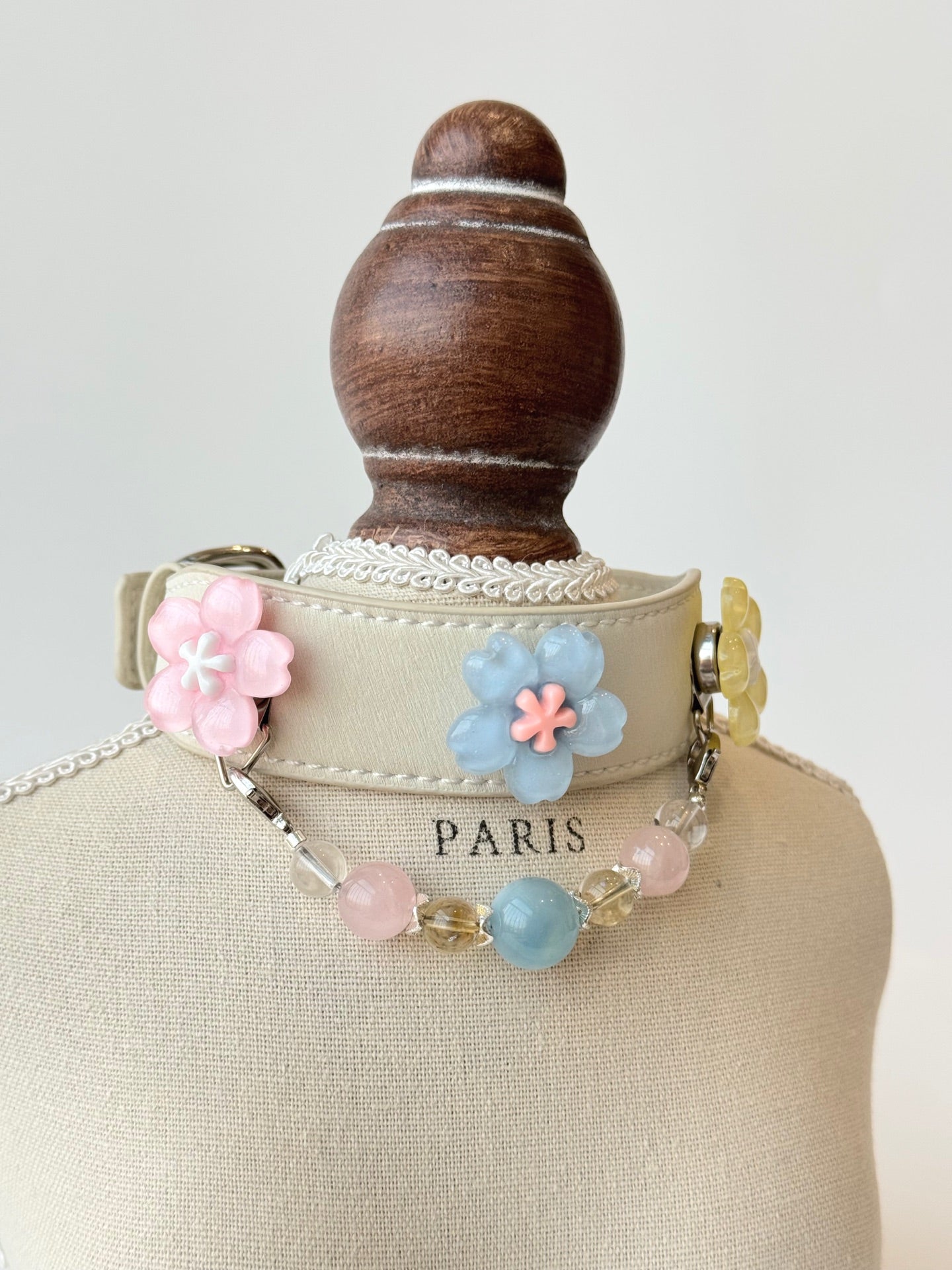 Bloom Trio Magnetic Charm Collar