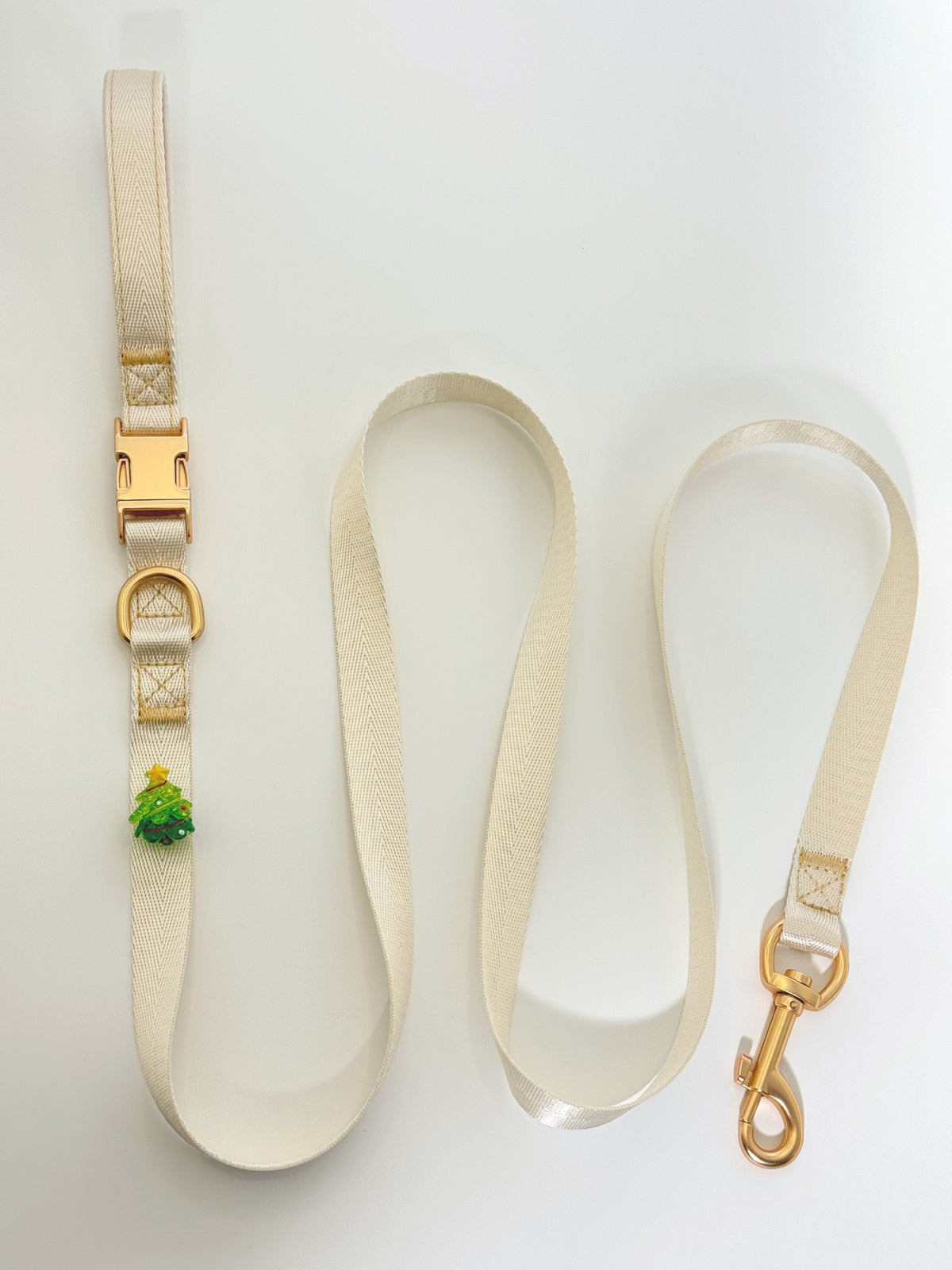 Christmas Tree Magnetic Snap-On Charm Collar Set
